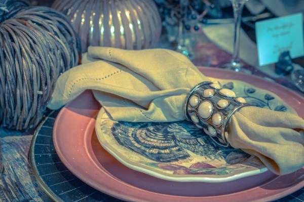 Thanksgiving table decoration